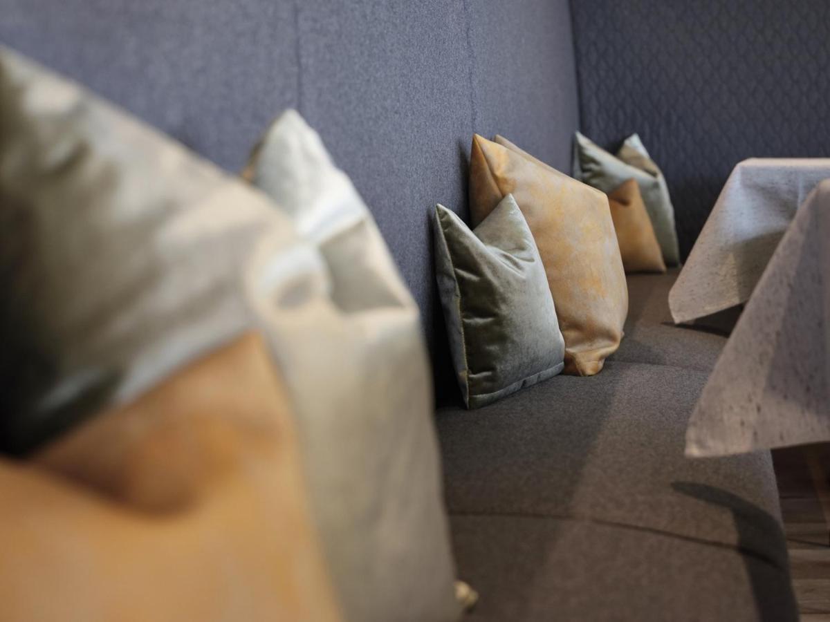Hotel & Appartements Heigenhauser ヴァイトリンク エクステリア 写真