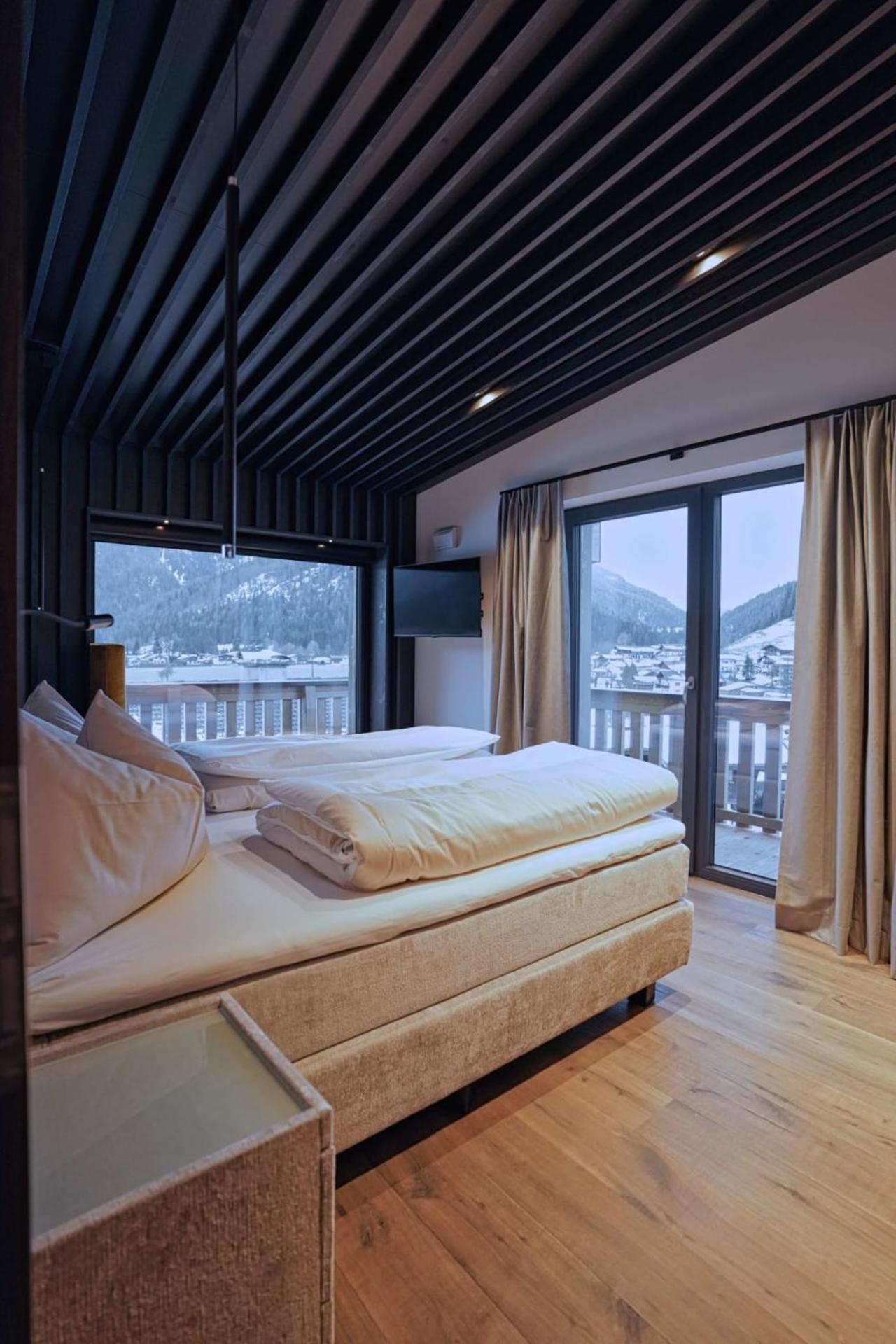 Hotel & Appartements Heigenhauser ヴァイトリンク エクステリア 写真
